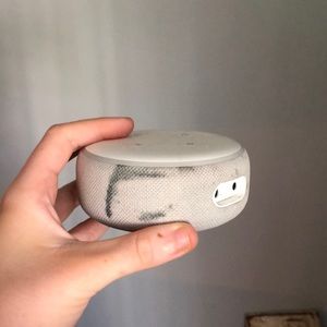 Amazon Alexa Echo Dot 3rd gen. With little stain